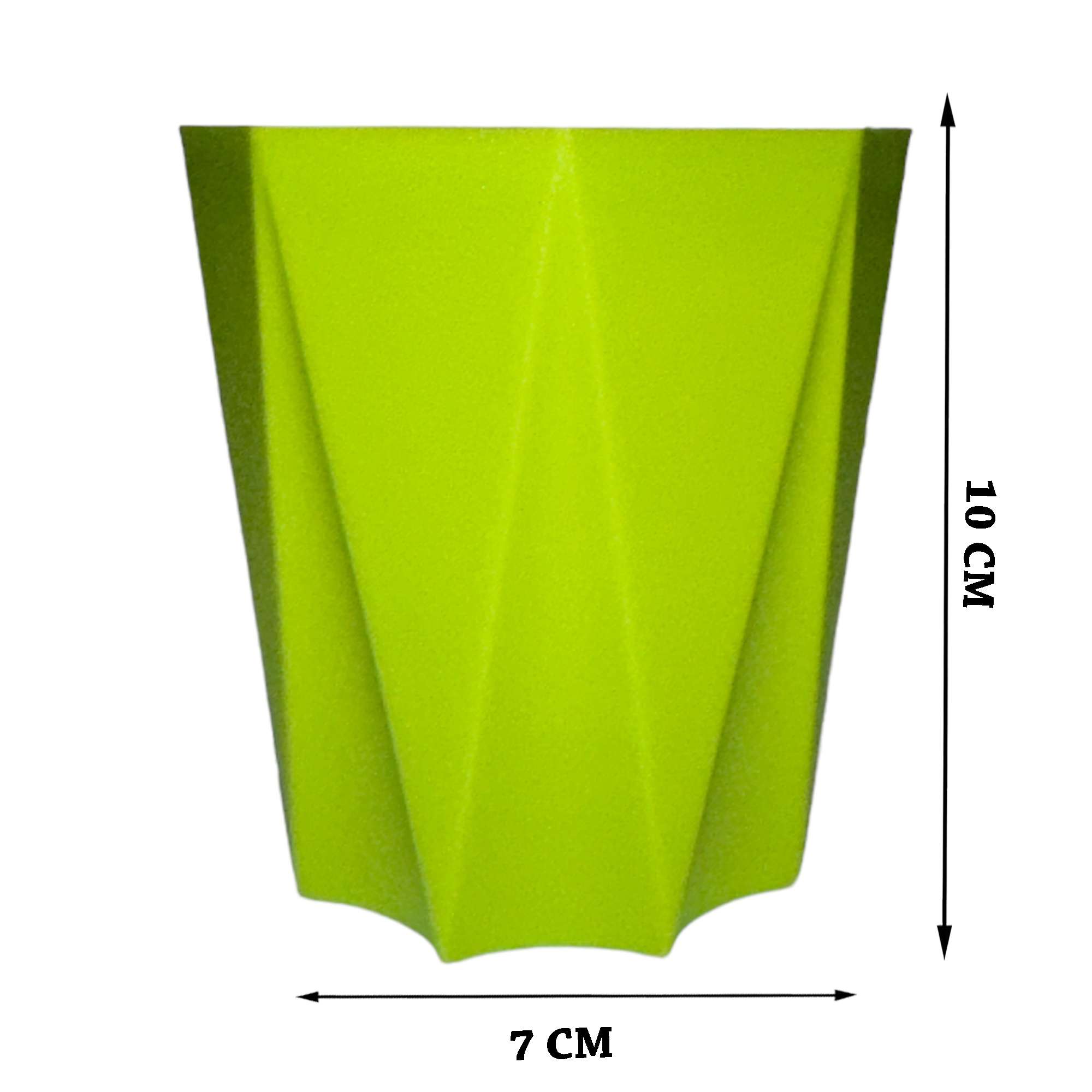 2 Plastic Diamond Cut Planter